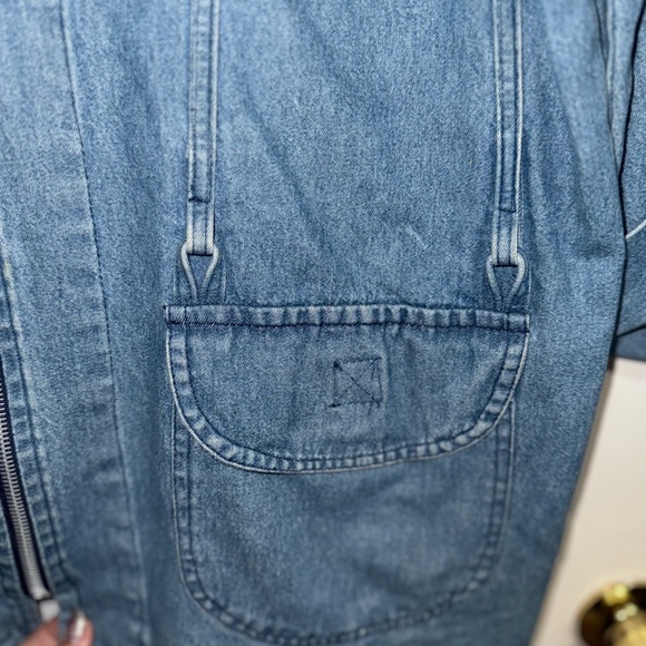 Long Blue Denim Jacket with front zipper - Picture 6 of 7